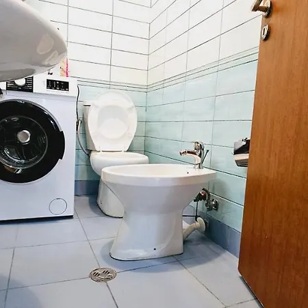 Apartment New Bazaar Side Bliss 2 Bed Apt With Free Garage Tirana