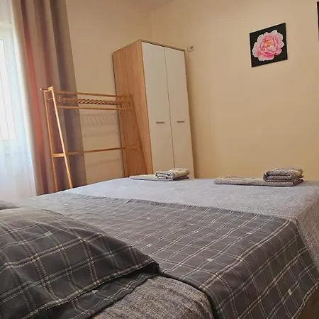 Apartment New Bazaar Side Bliss 2 Bed Apt With Free Garage Tirana